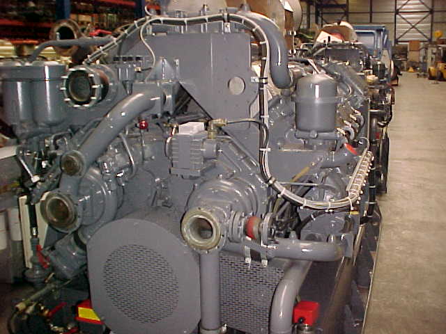 Used 2004 DEUTZ TBD 620-V8 / A. VAN KAICK – 1100 KVA GEN.SET