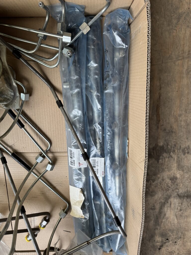 Used WATER MANIFOLD P/N 12159964 MWM 225/226