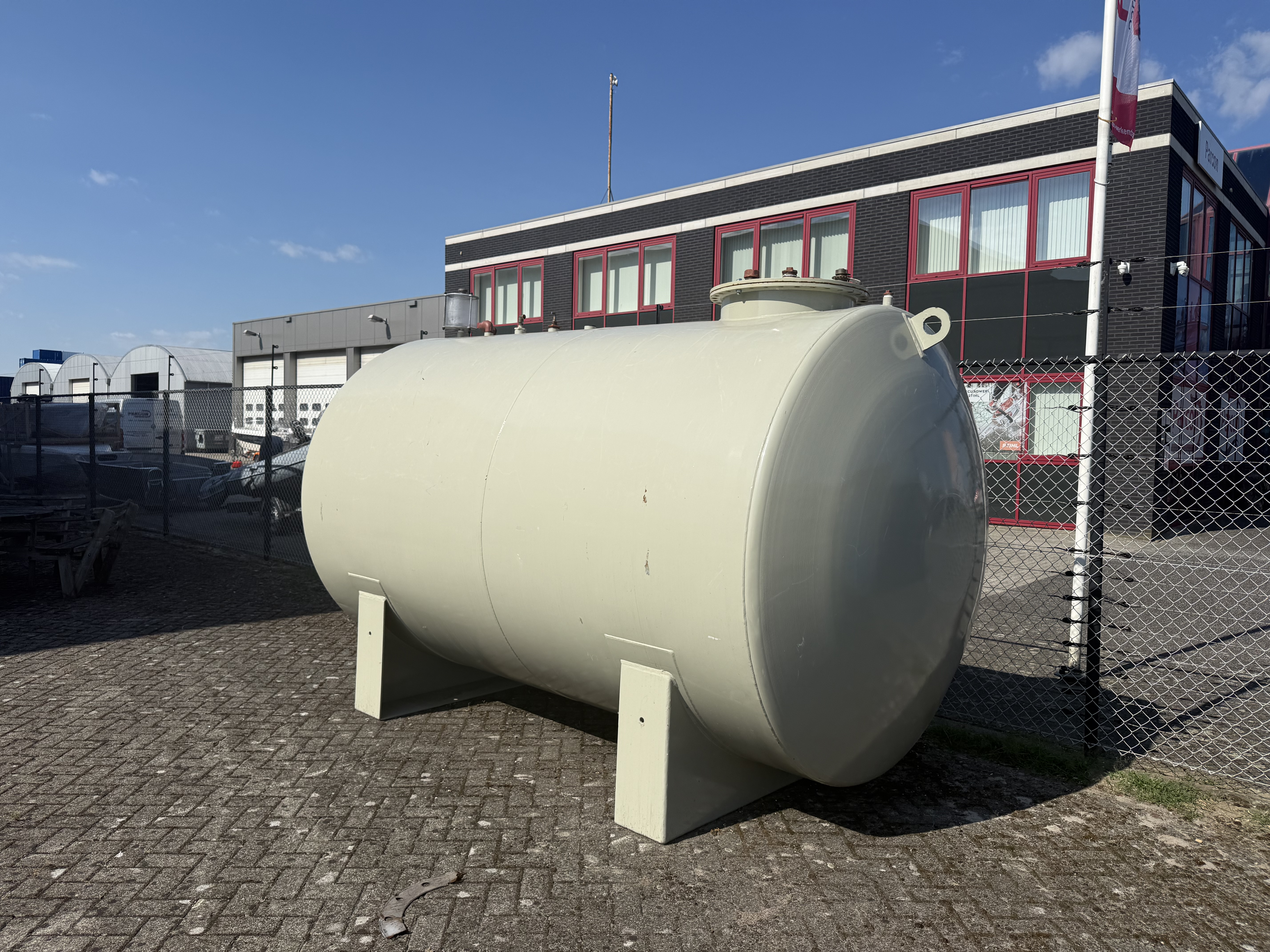 Used FOR SALE: 10,000-Liter Fuel Tank – OKTOBER 2025 - Certified – Excellent Condition