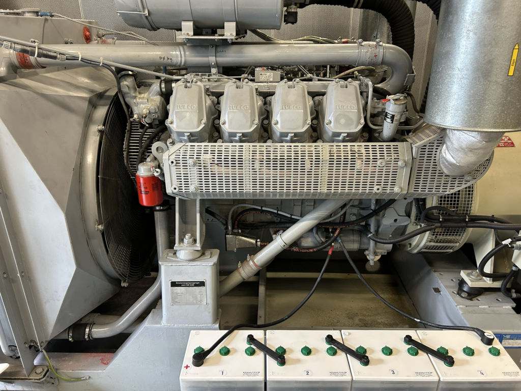 Used IVECO / LEROY SOMER DIESEL GEN.SET 450 KVA