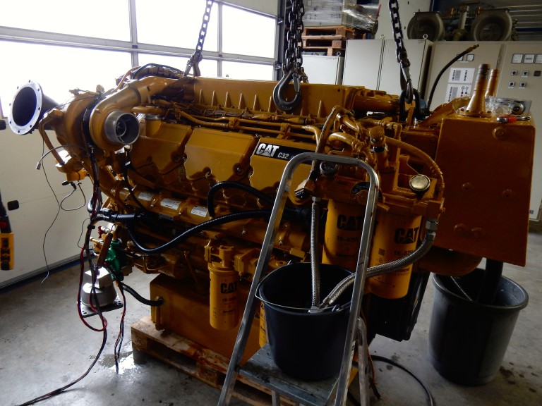 Used 2013 CATERPILLAR C32 ACERT