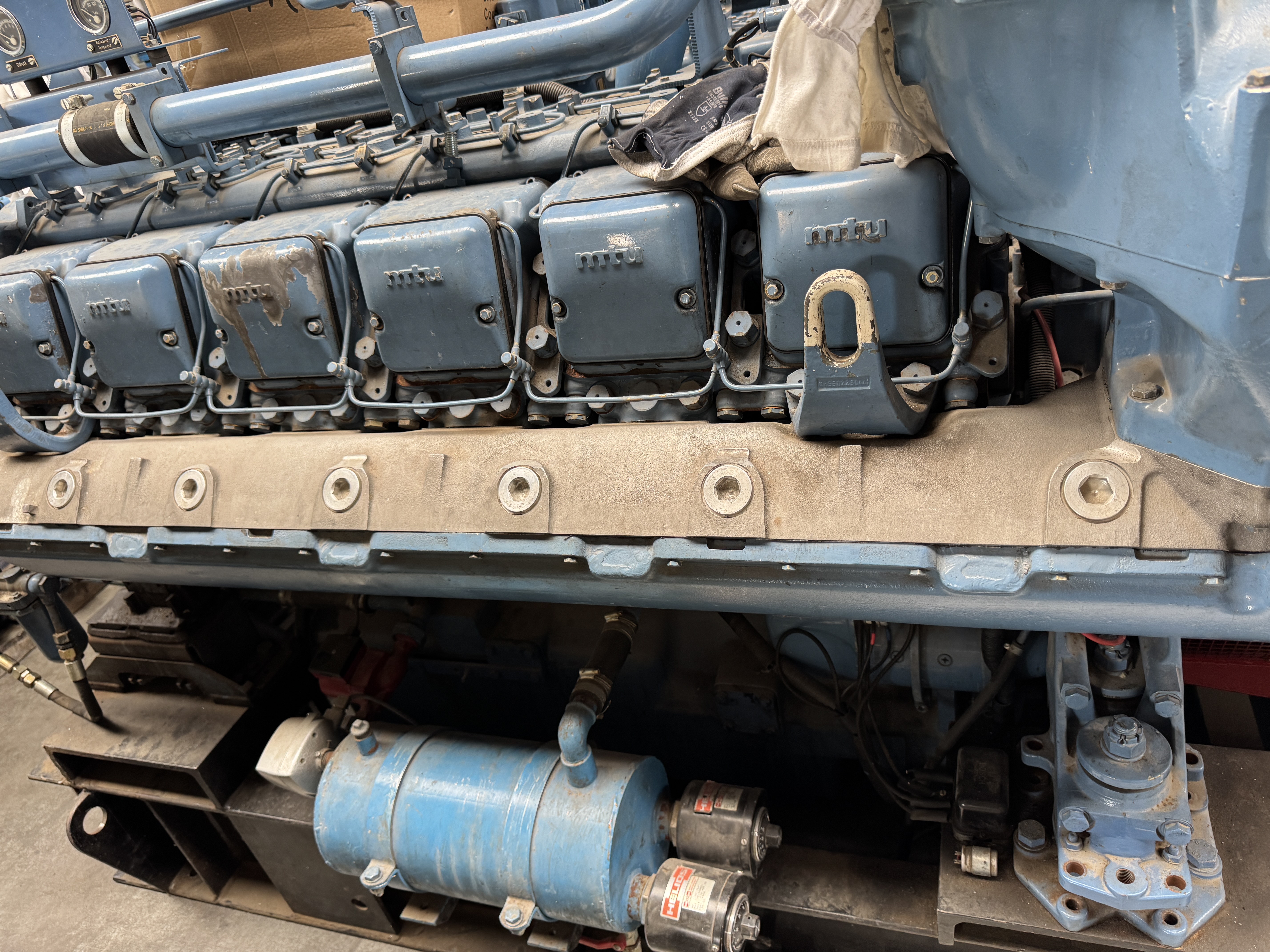 Used MTU 12V396