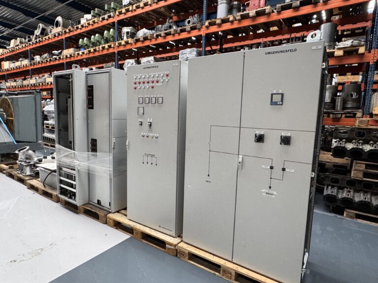 Used 1986 MAN D2842LE / PILLER DIESEL GEN.SET 400 KVA