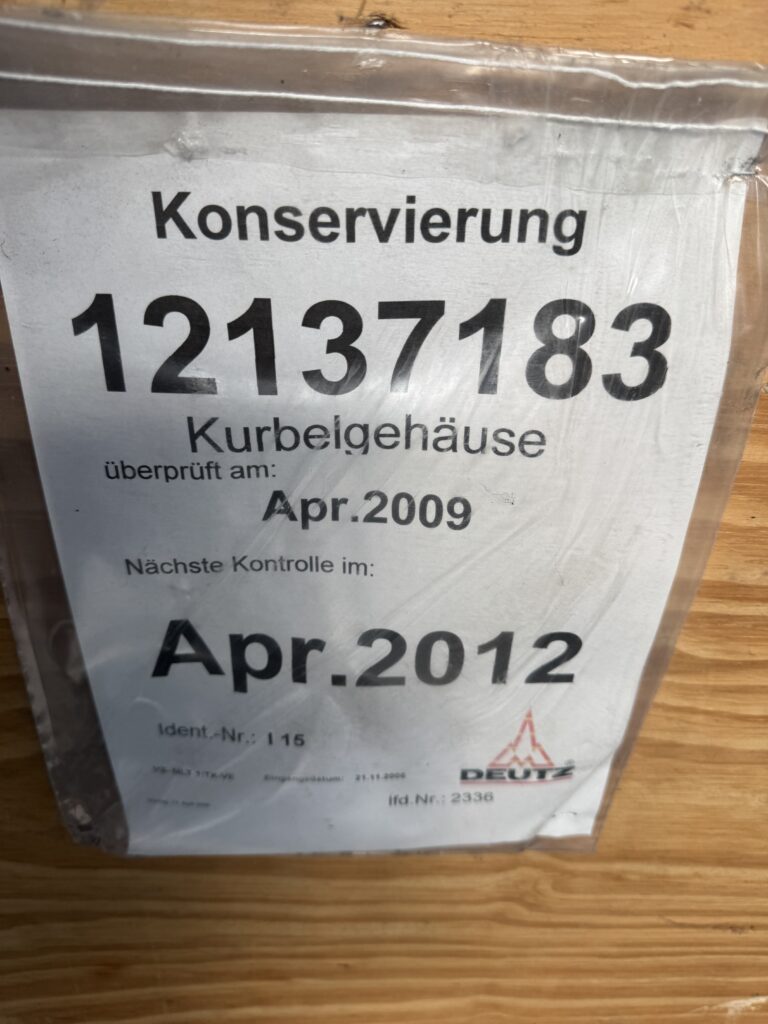 Used CYLINDER BLOCK MWM TBD 604-BV8 - P/N 12137183