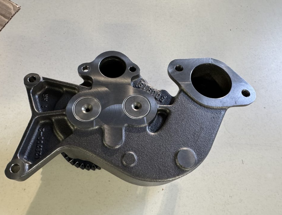 LUBRICATING OIL PUMP P/N 12316235 DEUTZ TCD 2016-V16