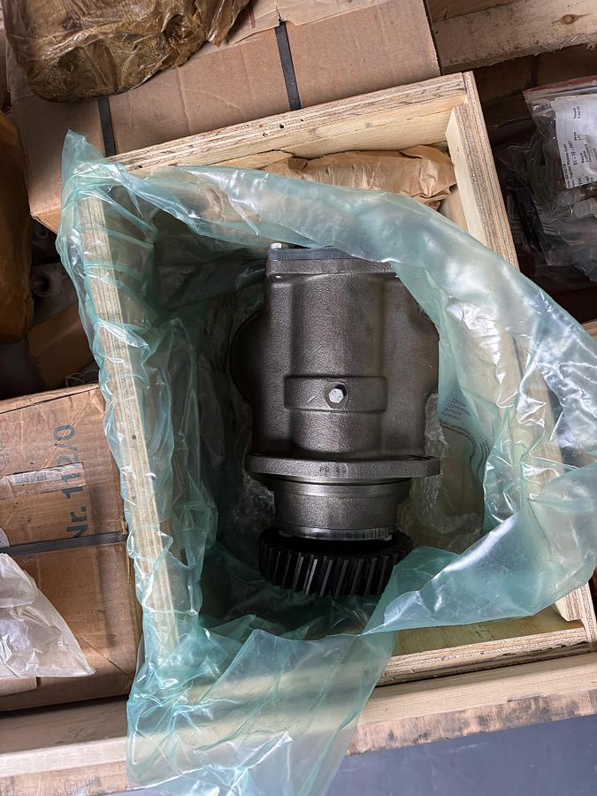 Used MWM GEARED PUMP – P/N 12174852
