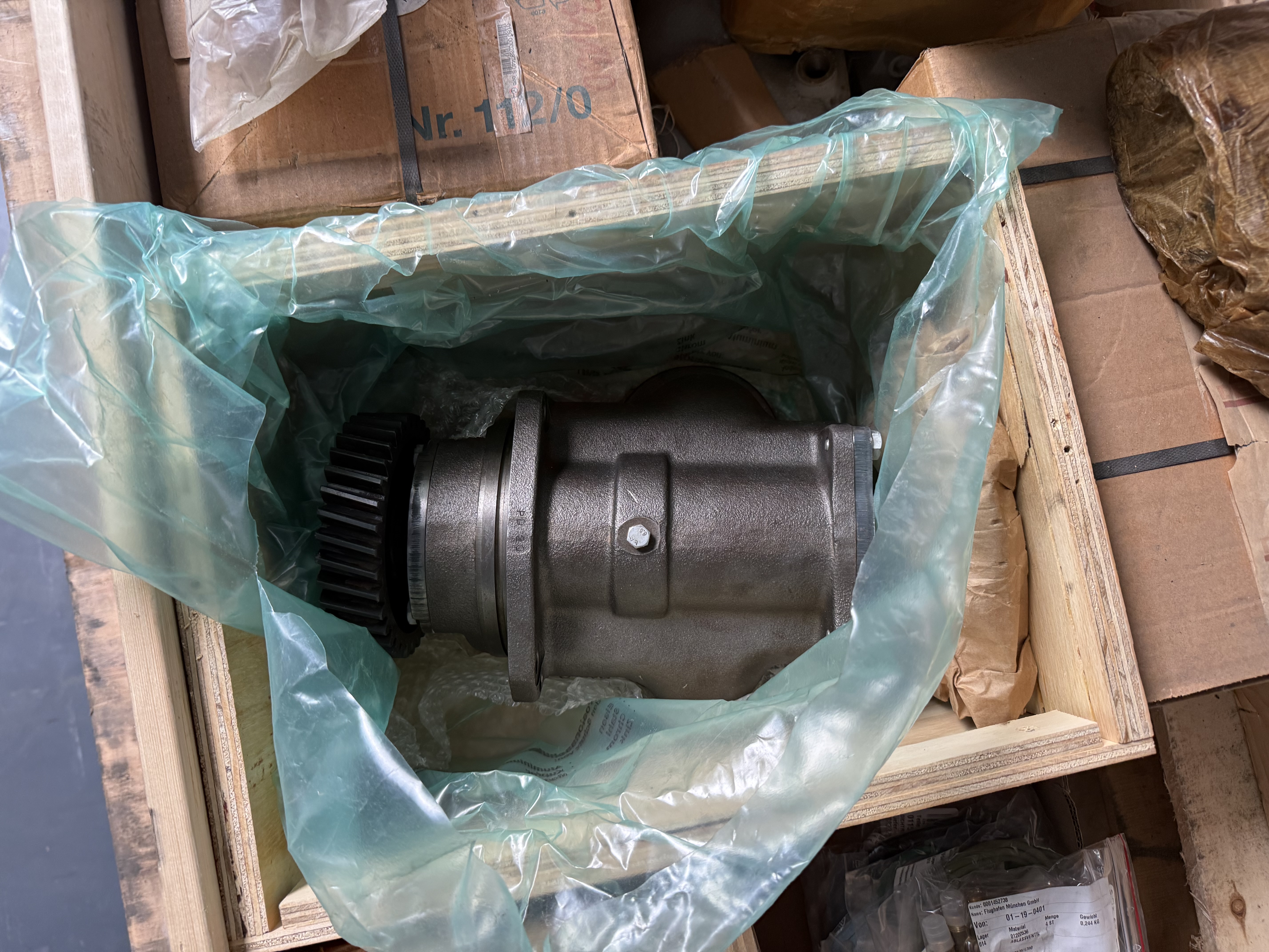 Used MWM GEARED PUMP – P/N 12174852