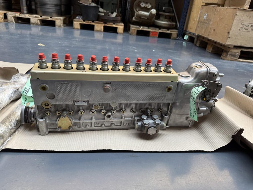 Used BOSCH FUEL INJECTION PUMP 0401 870 074 MWM TBD 234
