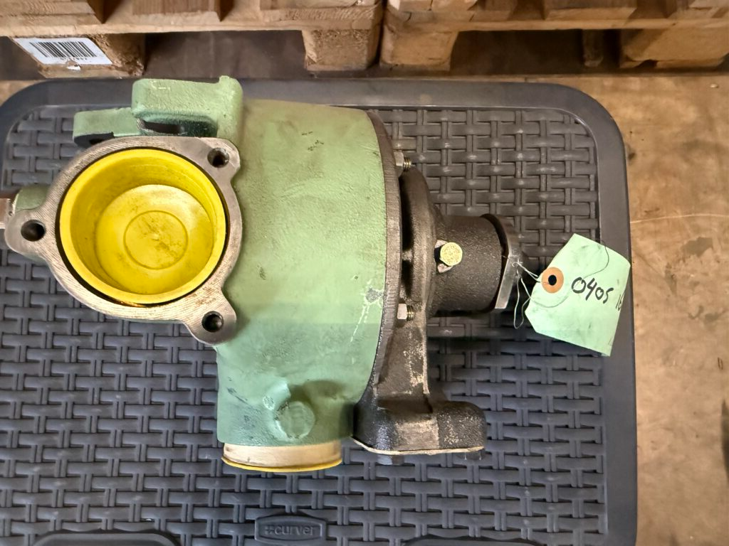 FRESH WATERPUMP 04051648 – DEUTZ 816-8