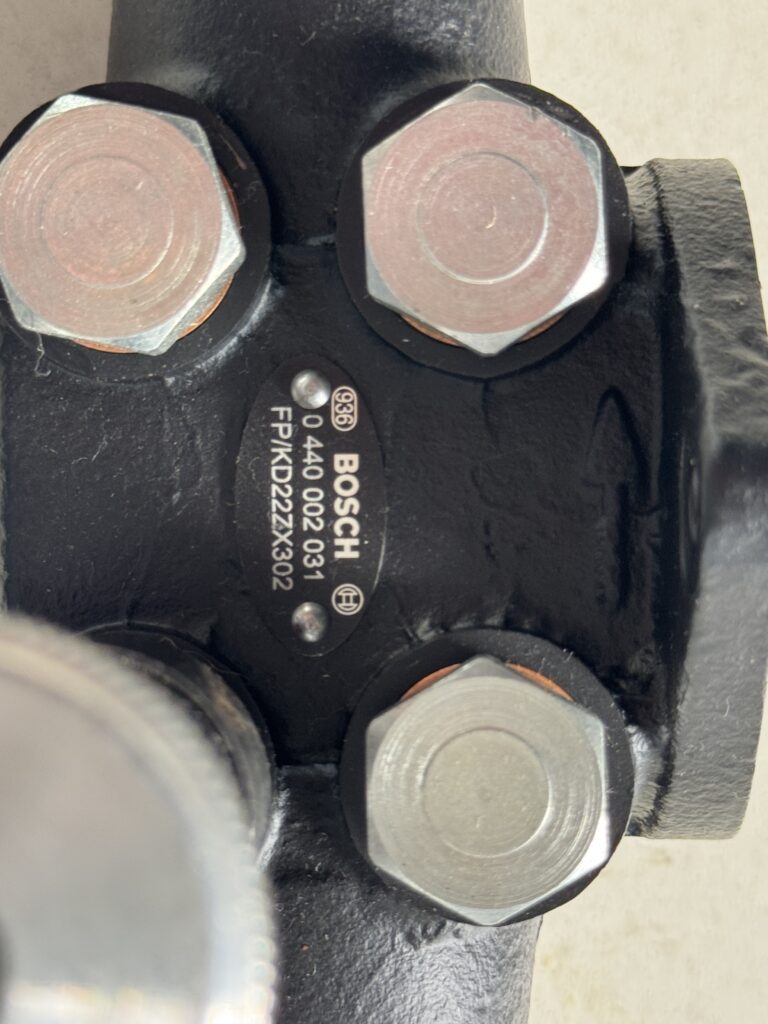 FUEL SUPPLY PUMP BOSCH P/N 12038286 FOR MWM TBD 604