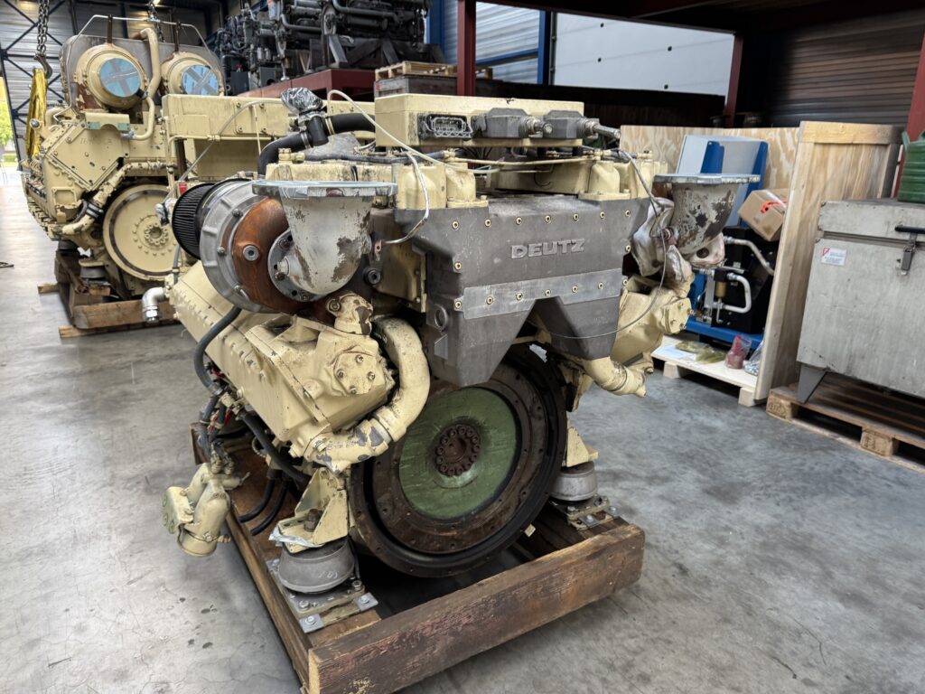 Used DEUTZ TBD 616-V12