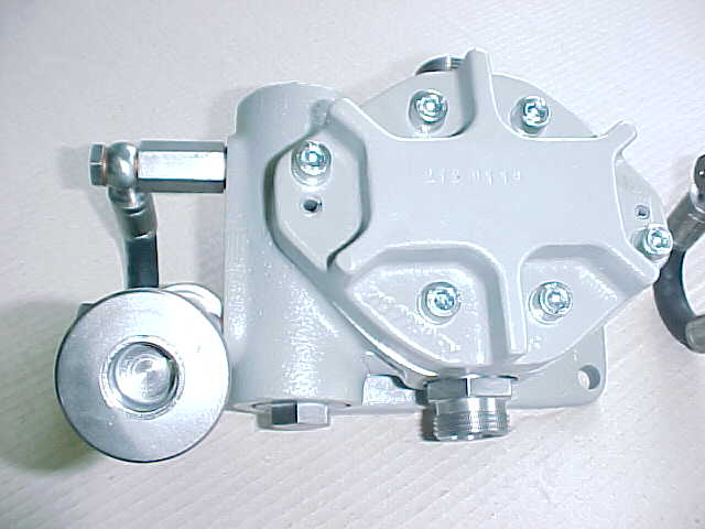 Used FUEL SUPPLY PUMP DEUTZ BVM628