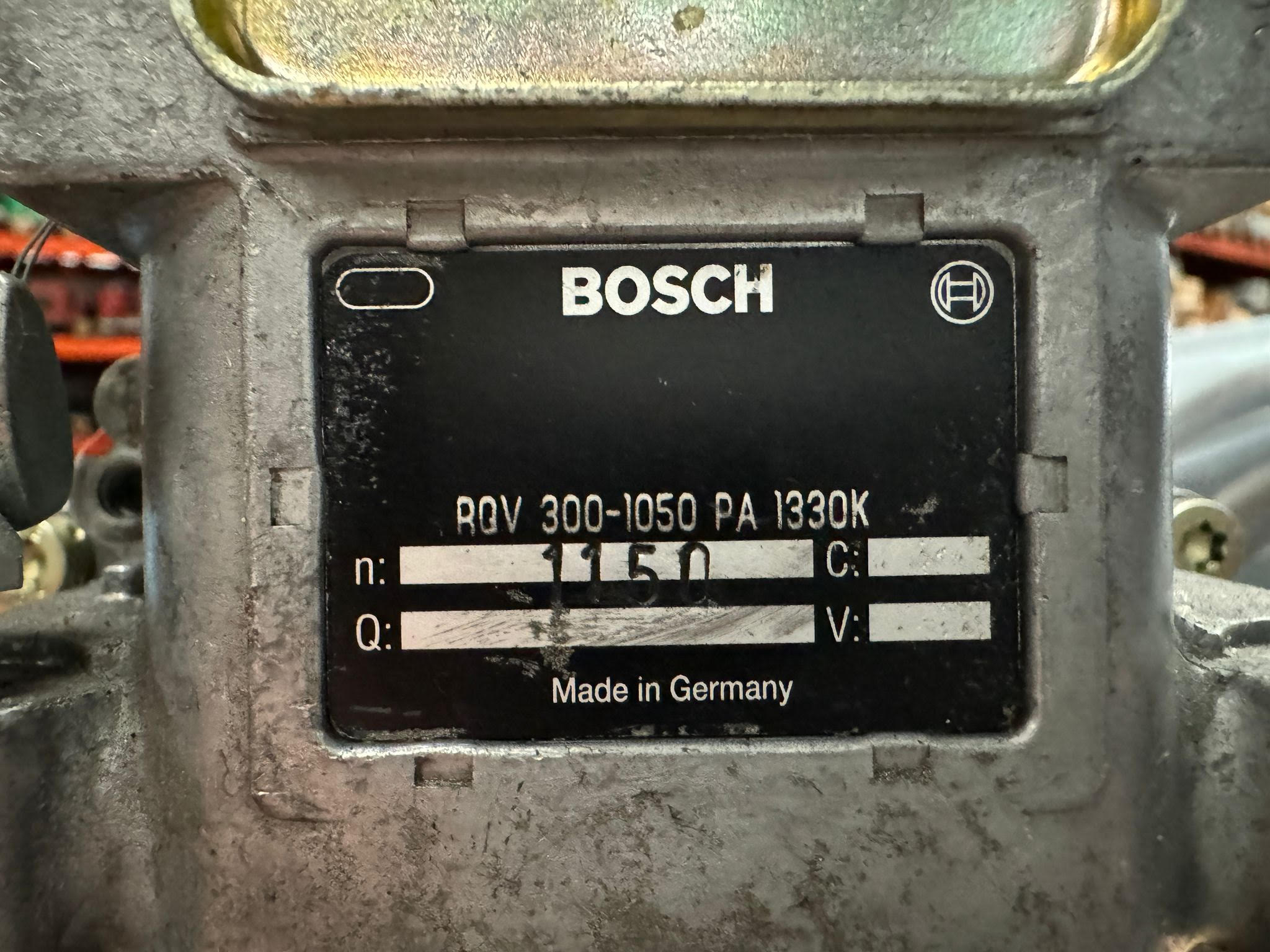 Used FUEL INJECTION PUMP BOSCH TBD616 - V16