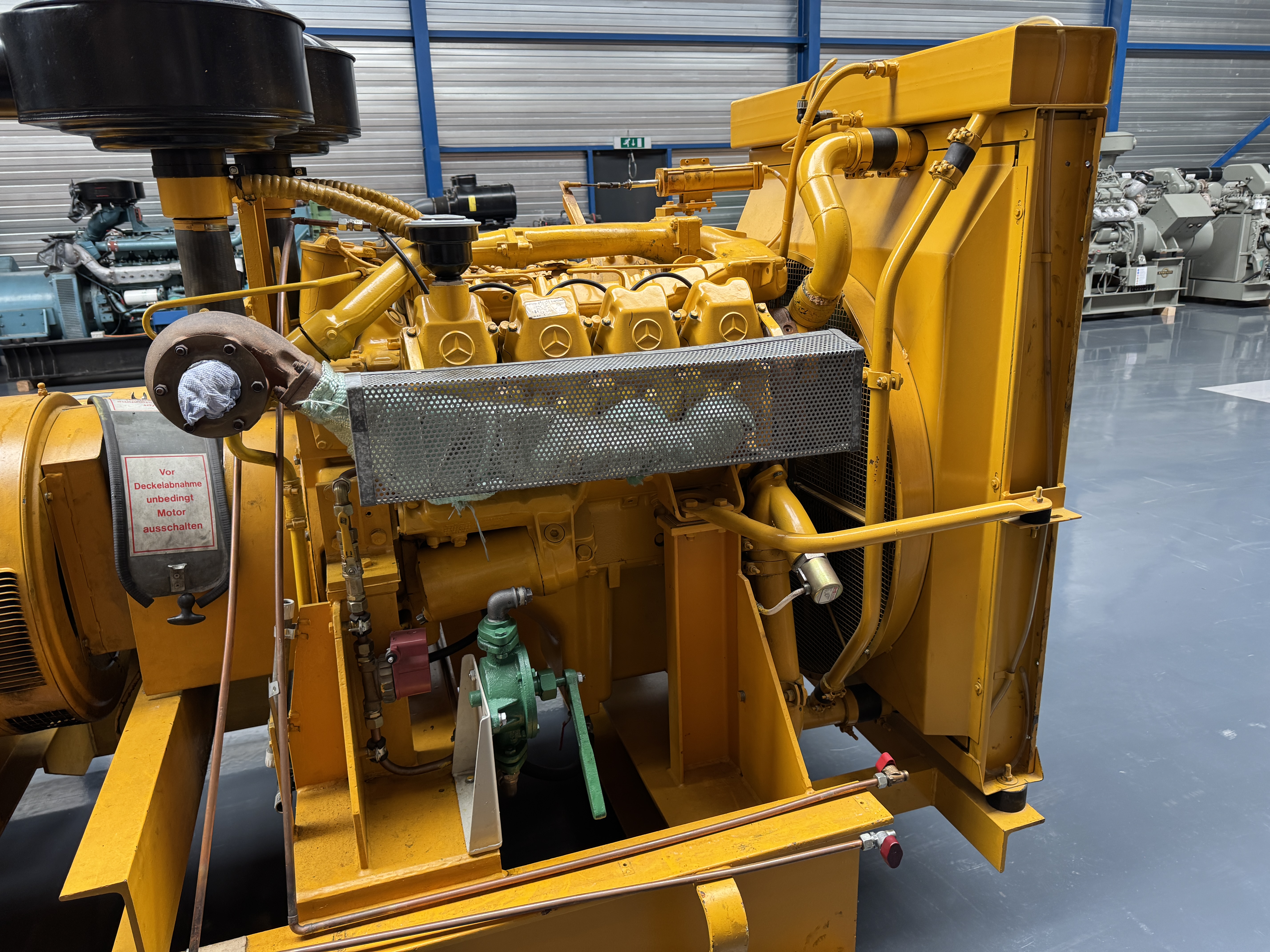 Used Merceders / MTU – 8V183 TA 32 – OM 442A – Anton Piller NKT 320-4 -265KVA