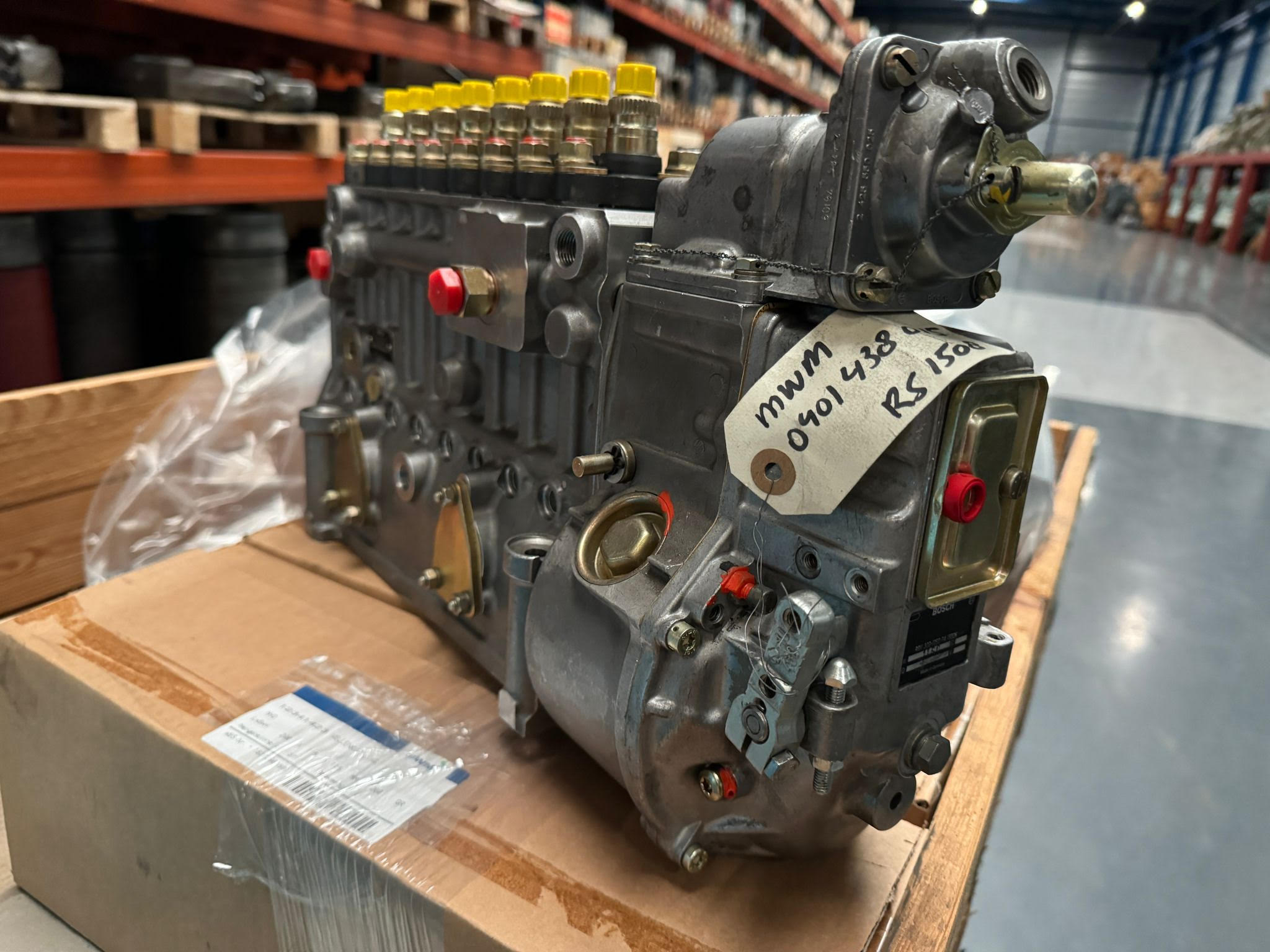 Used FUEL INJECTION PUMP BOSCH TBD616 - V16