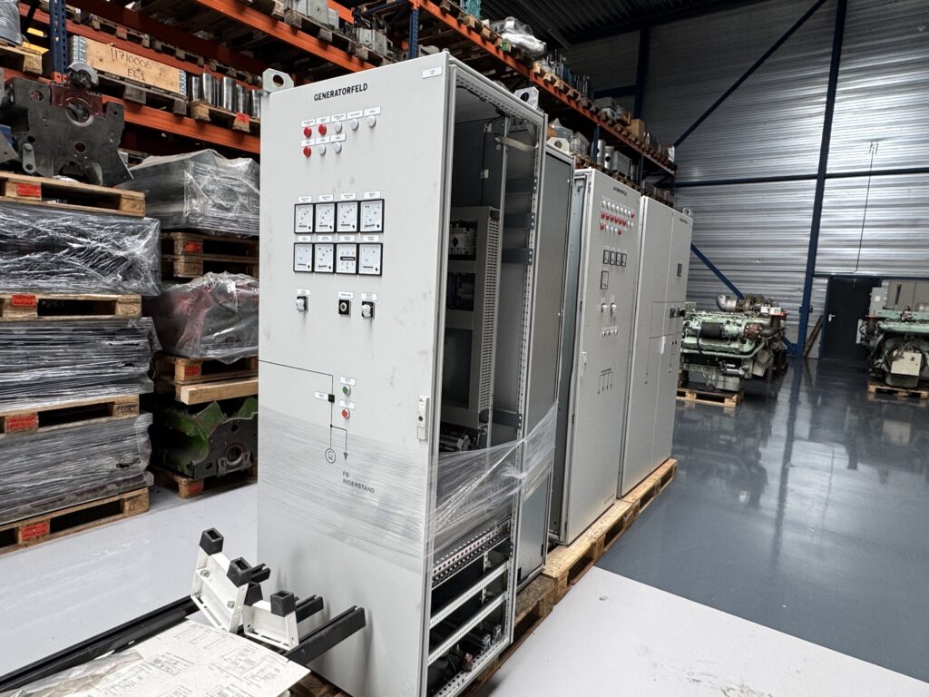 Used MAN D2842LE / PILLER DIESEL GEN.SET 400 KVA