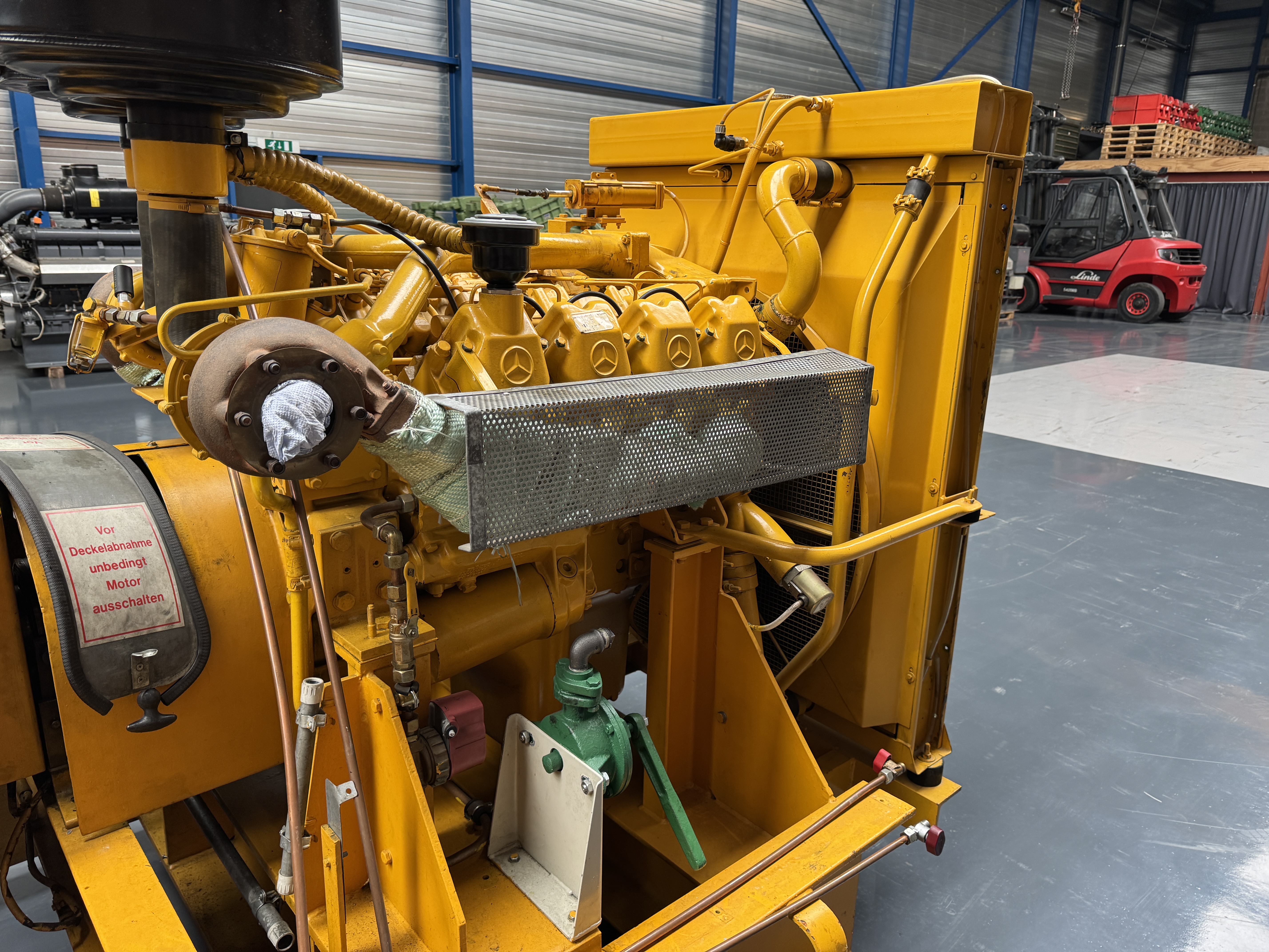 Used Merceders / MTU – 8V183 TA 32 – OM 442A – Anton Piller NKT 320-4 -265KVA