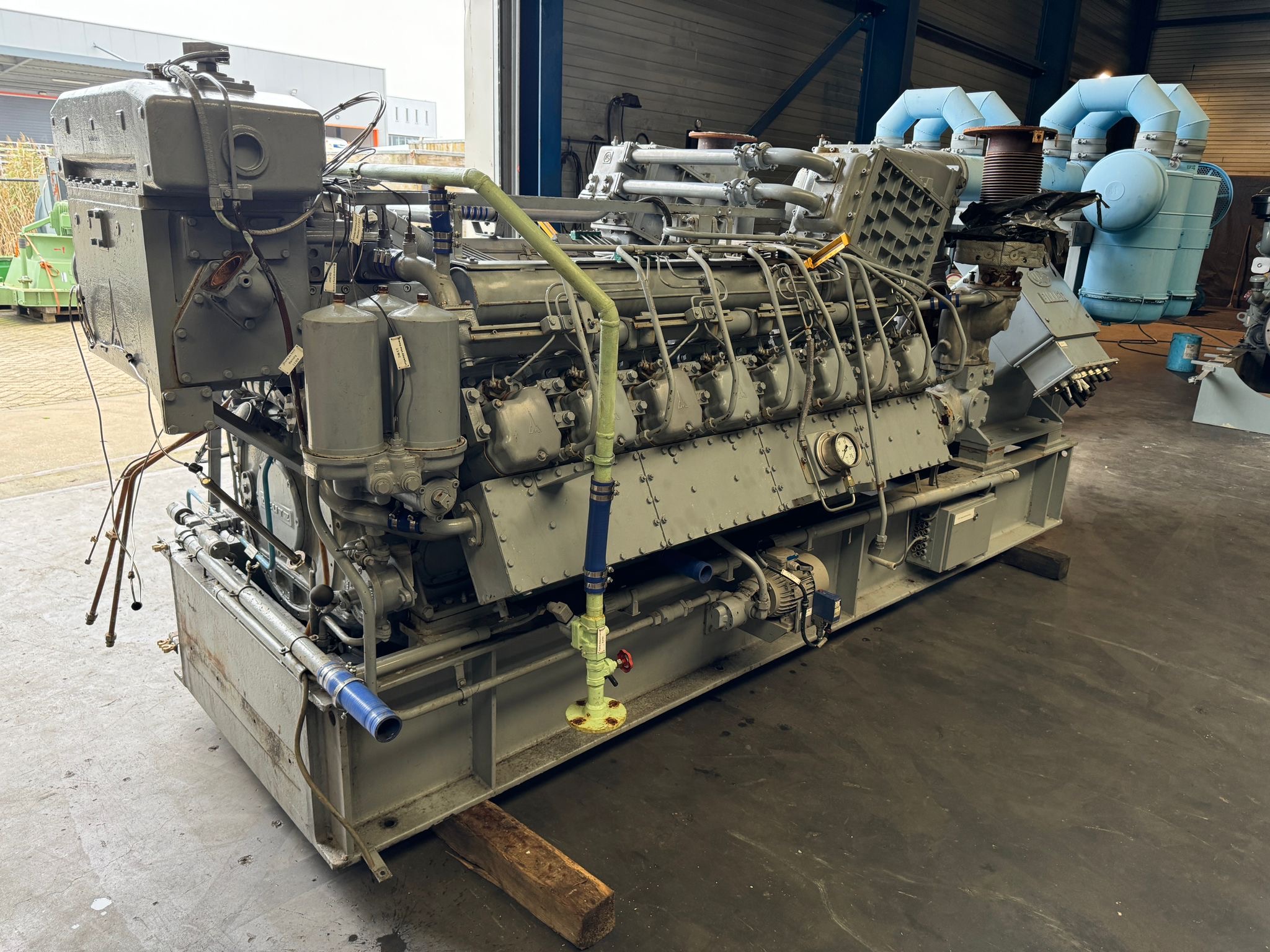 Used DEUTZ BA16M816 / PILLER NKT 630-4 / 640 KVA