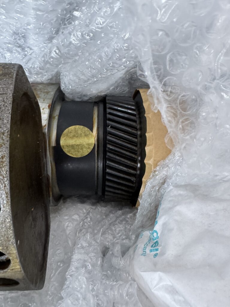 CRANKSHAFT P/N 04052460 FOR DEUTZ BA6M816