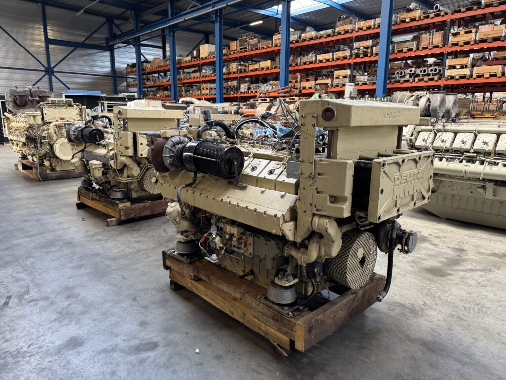 Used DEUTZ TBD 616-V12