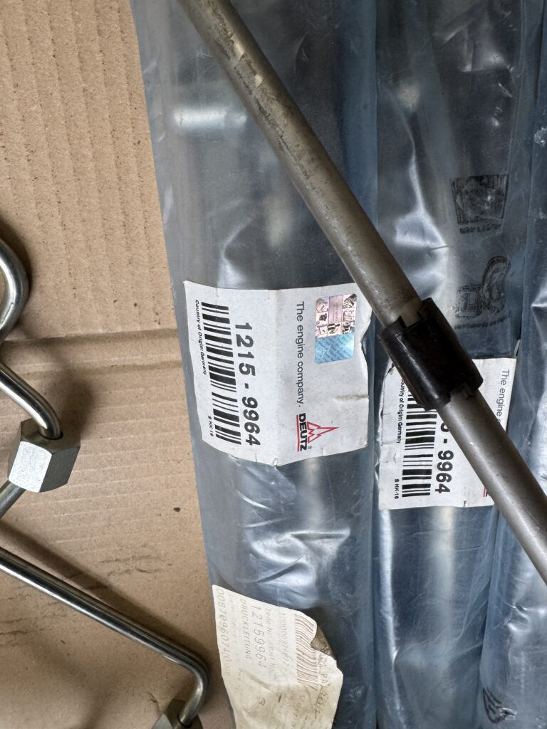 WATER MANIFOLD P/N 12159964 MWM 225/226