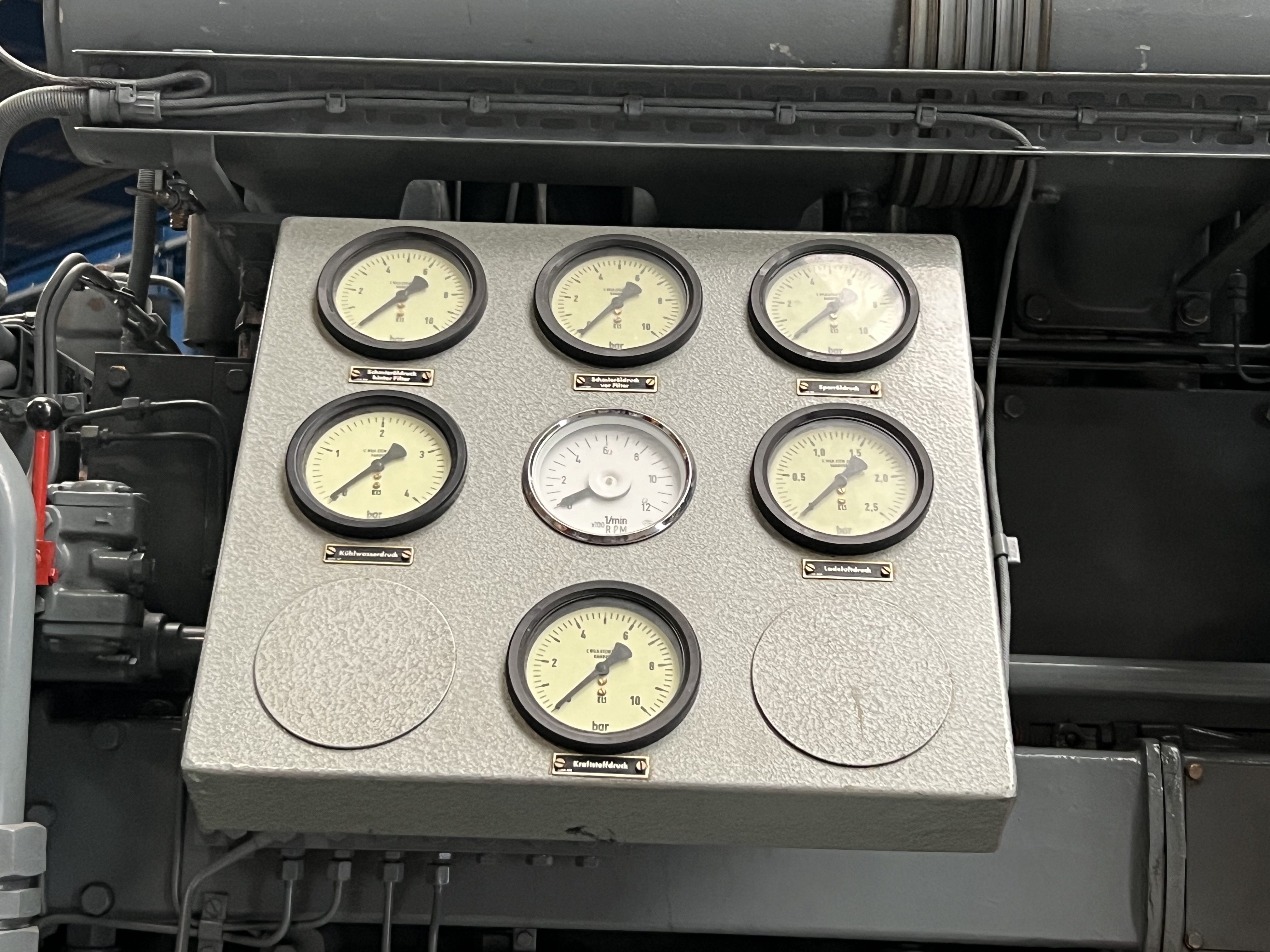 Used 1983 DEUTZ BA8M528 / BBC GEN SET 1200 KVA