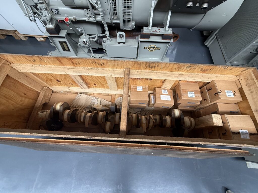 Used RECON MWM CRANKSHAFT RHS 518-A WITH MAIN AND CONNECTING ROD BEARINGS, 2nd UNDERSIZE