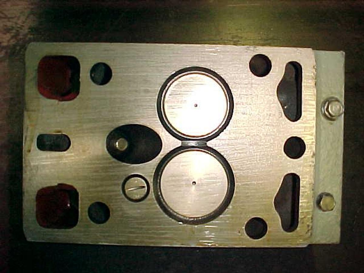 Used CYLINDER HEADS MWM RHS 518