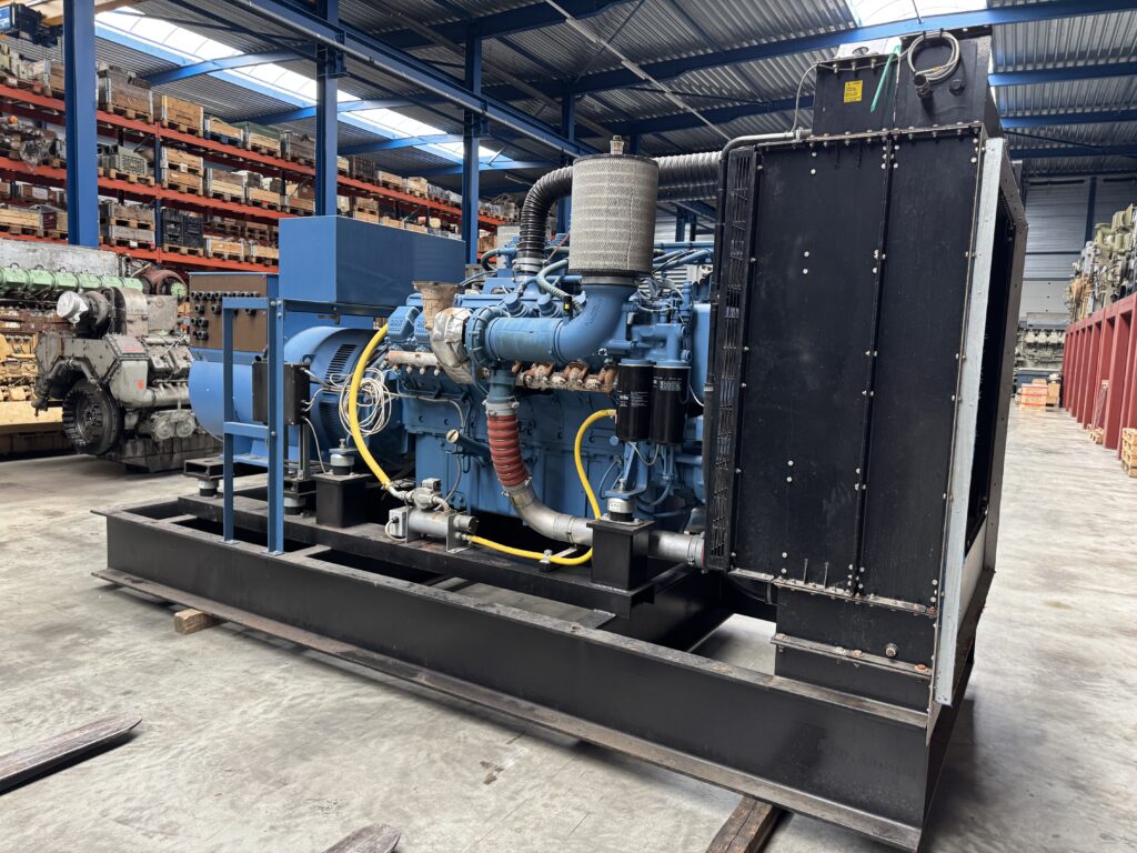 Used MTU 16V-2000 / MARELLI DIESEL GEN. SET 870 KVA