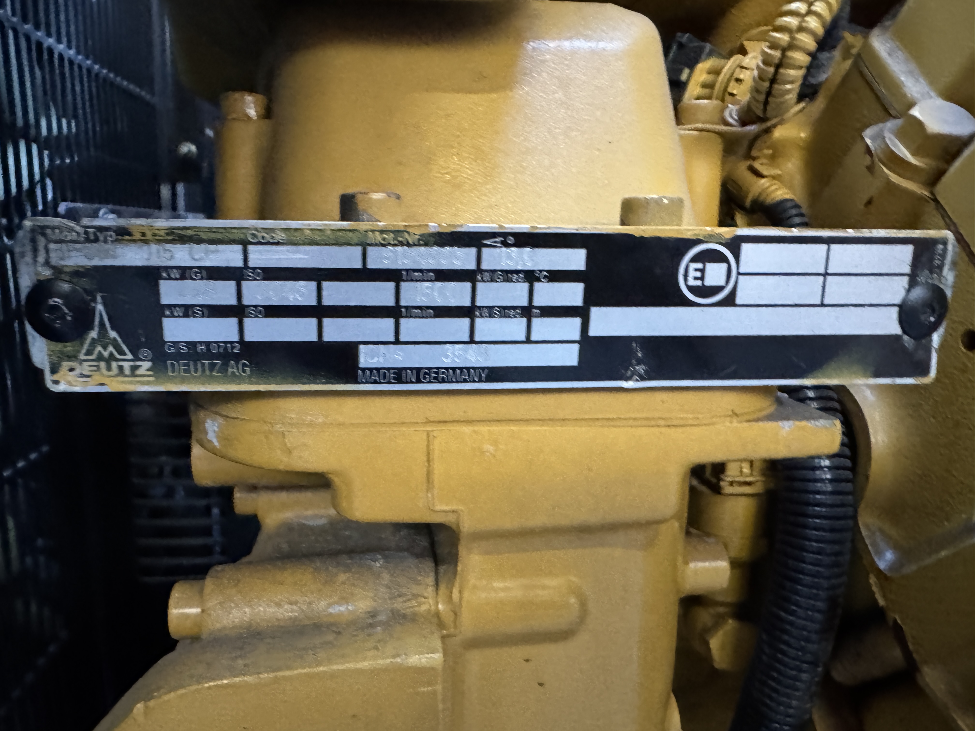 Used DEUTZ BF8M1015CP / STAMFORD  DIESEL GEN.SET 500/550 kVA