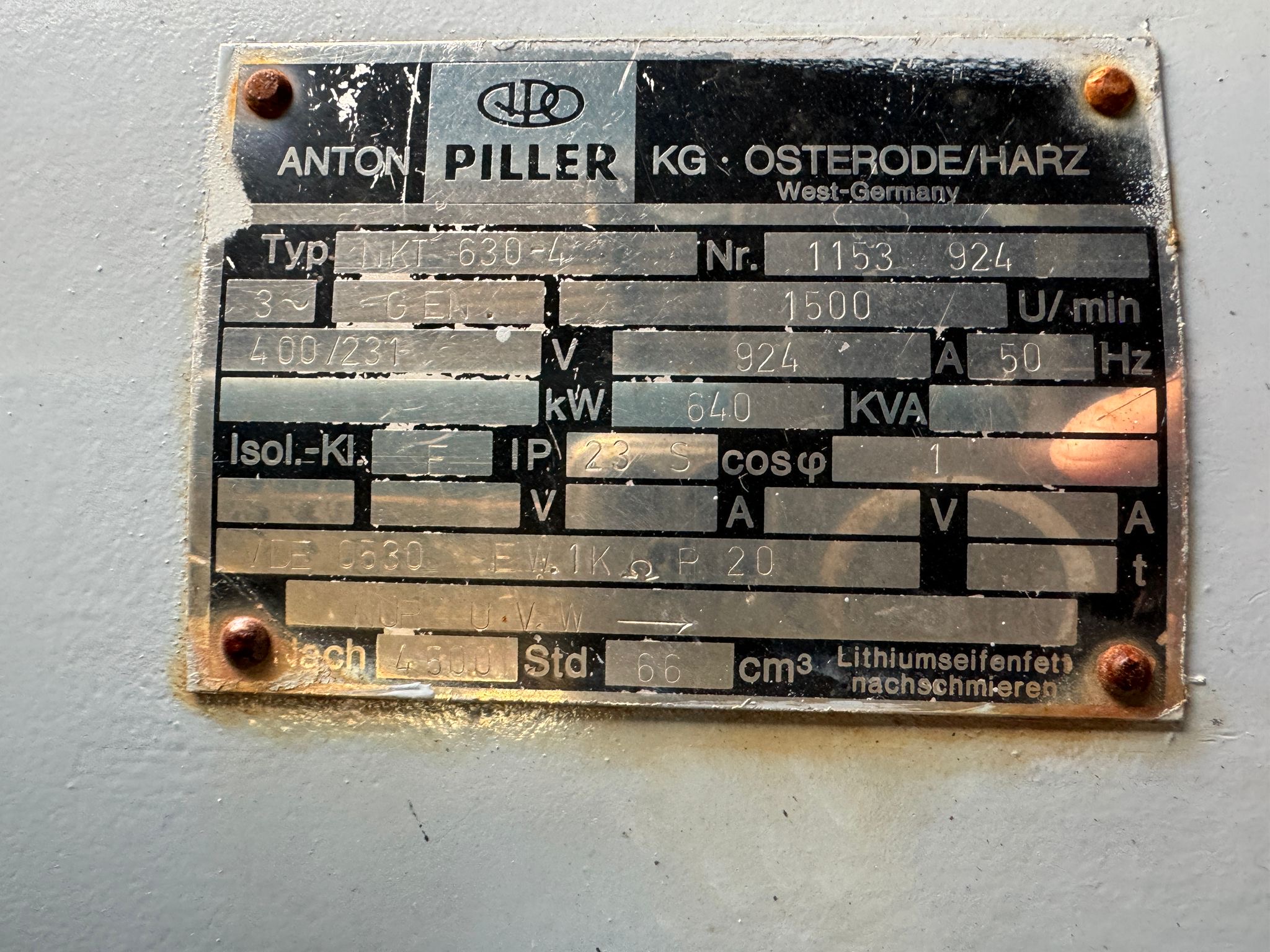 Used DEUTZ BA16M816 / PILLER NKT 630-4 / 640 KVA