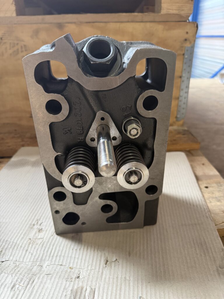 NEW CYLINDER HEAD MWM 518 P/N 1205 2875