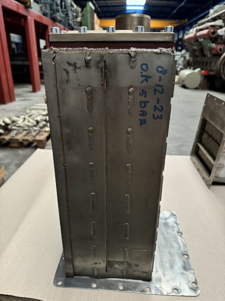 Used COOLER INSERT BEHR DEUTZ BA12M816 / BA16M816