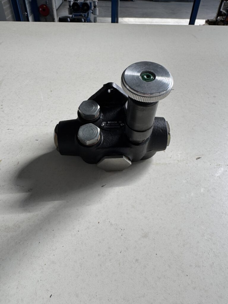FUEL SUPPLY PUMP BOSCH P/N 12038286 FOR MWM TBD 604