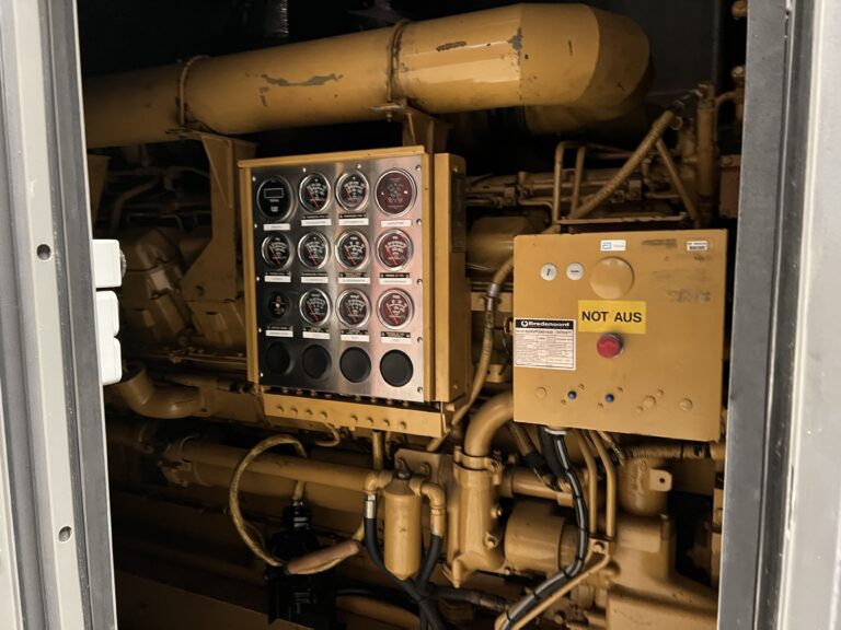 Used 1994 CATERPILLAR D3516B / CAT. SR-4 DIESEL GEN. SET 2000 KVA