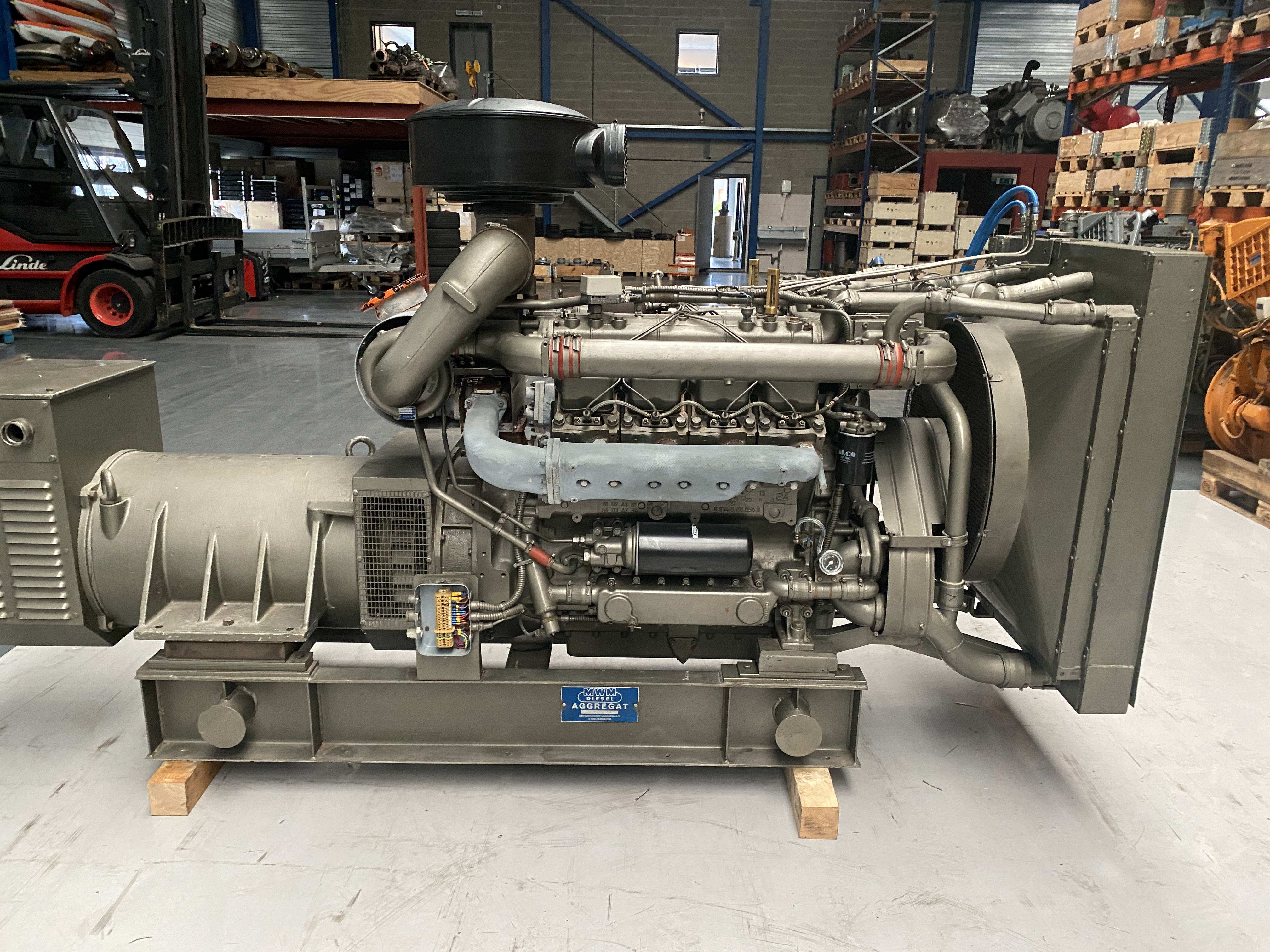 Used 1985 MWM TBD 234-V8 / A.VAN KAICK GEN.SET 280 KVA