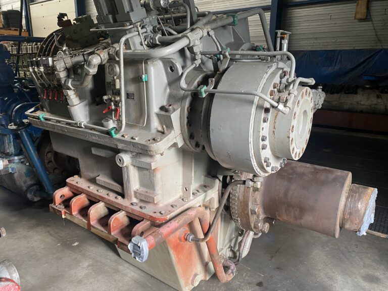 Used 1999 REINTJES WAF 3455 GEARBOX