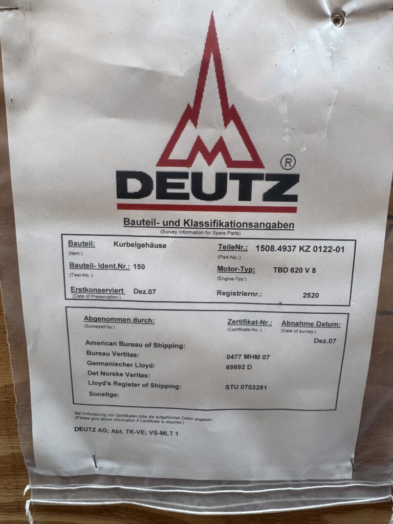 Used CYLINDER BLOCK DEUTZ TBD 620-V8 / TCD 2020-V8 - P/N 15084937 / 12307378