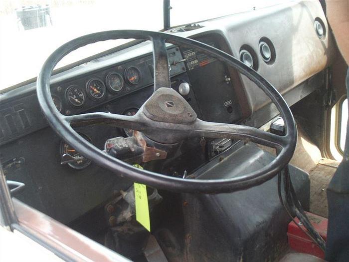 Used 1992 Ingersoll-Rand T3W drill rig