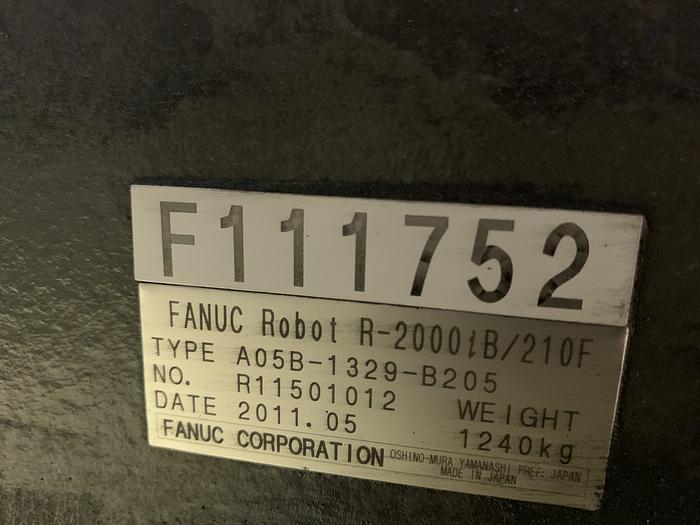 Used FANUC R2000iB/210F 210KG X 2655MM REACH 6 AXIS CNC ROBOT W/R30iA CONTROLS WITH ARO SERVO GUN