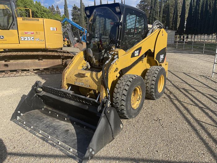 Used 2011 CAT 256C