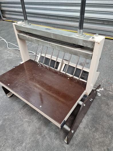 Used Muro padding press with heater 