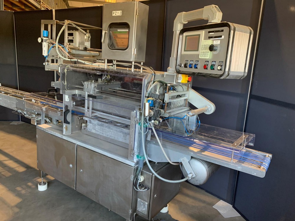 Used Sealpac 750 traysealer