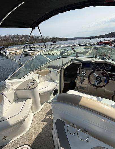 Used 2009 Sea Ray 240 Sundancer