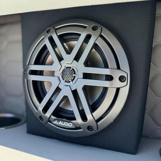 Used 2021 Four Winns HD8 270SD