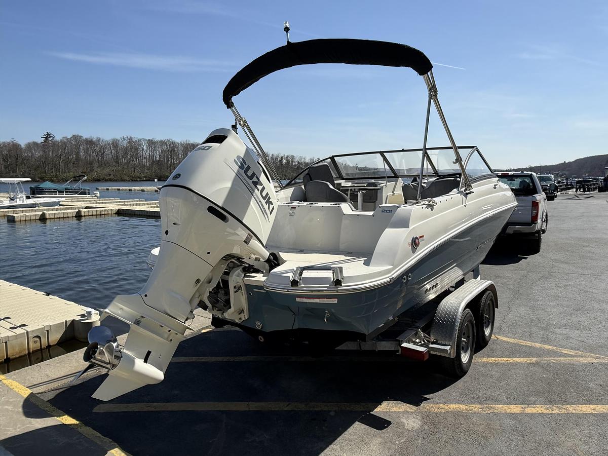 Used 2020 Stingray 201DS