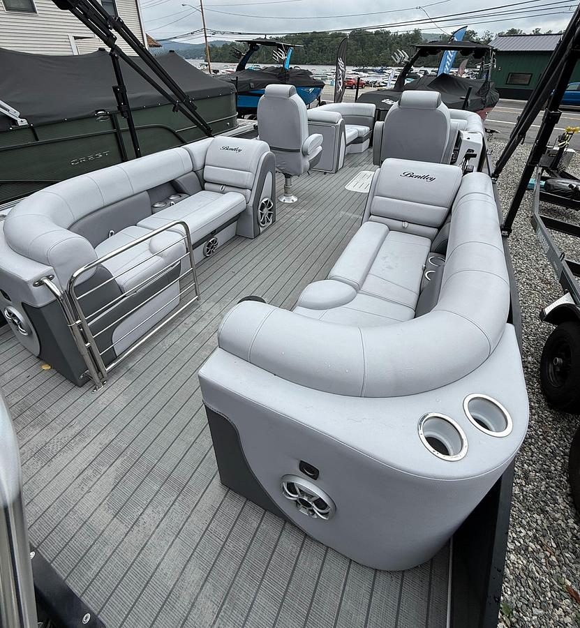 2024 Bentley Pontoons 223 ELITE ADMIRAL