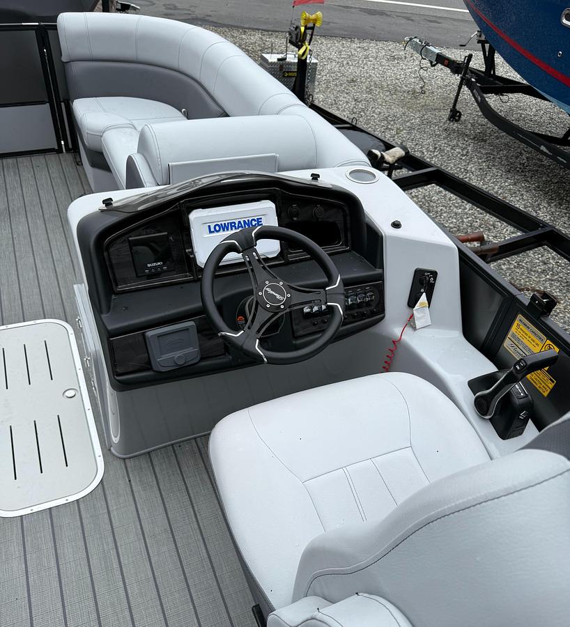 2024 Bentley Pontoons 223 ELITE ADMIRAL
