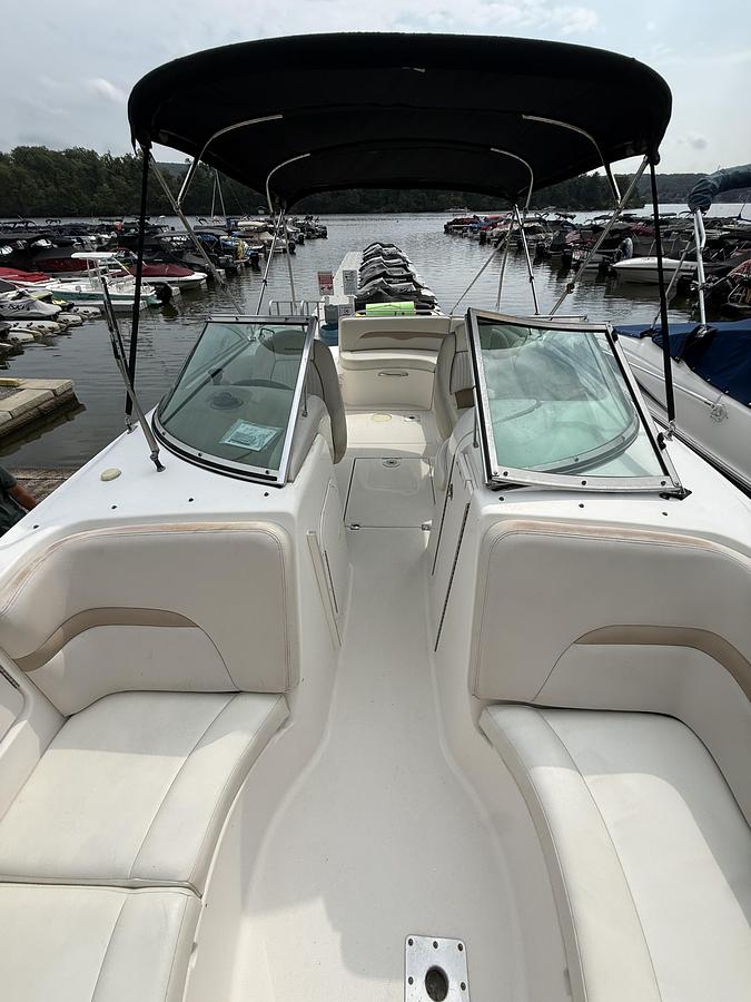 Used 2002 Chaparral 243 Sunesta