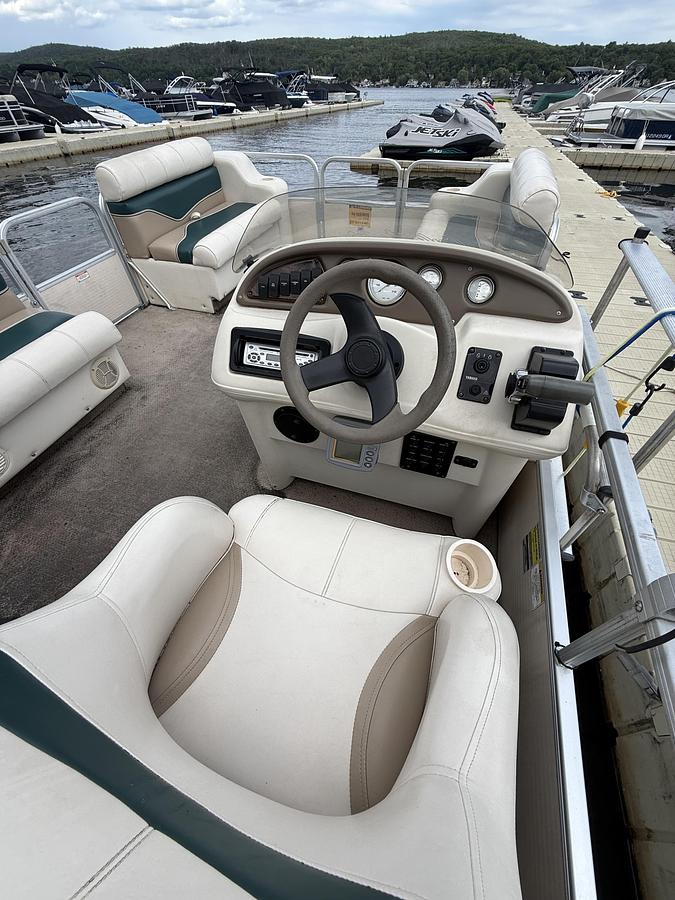 Used 2004 Godfrey Sweetwater Challenger 200ES
